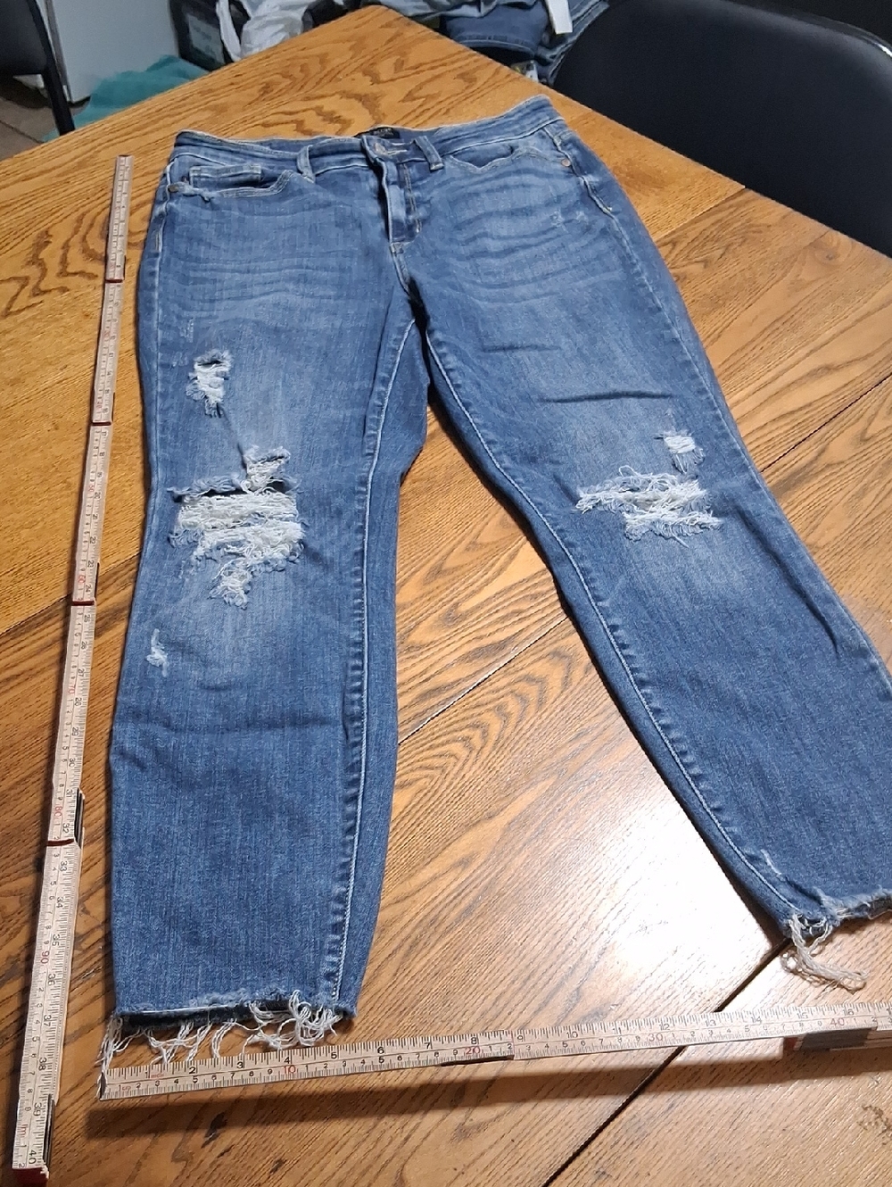 JUDY BLUE Jeans Womens 7 / 28 Denim Preowned Distressed RELAXED FIT Used Pants